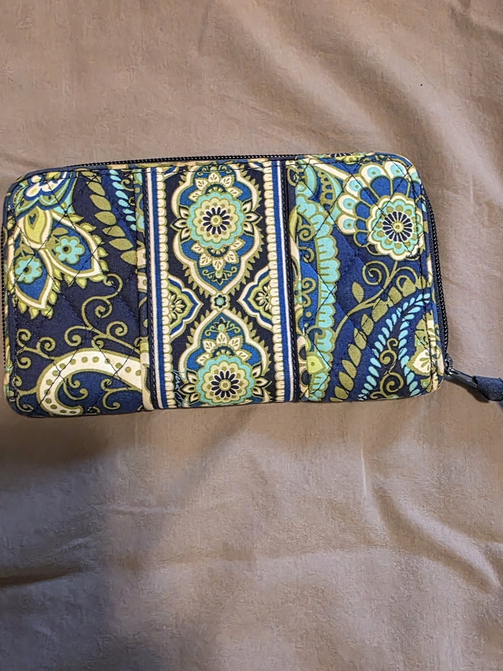 Vera Bradley Navy Blue Paisley Zip Wallet